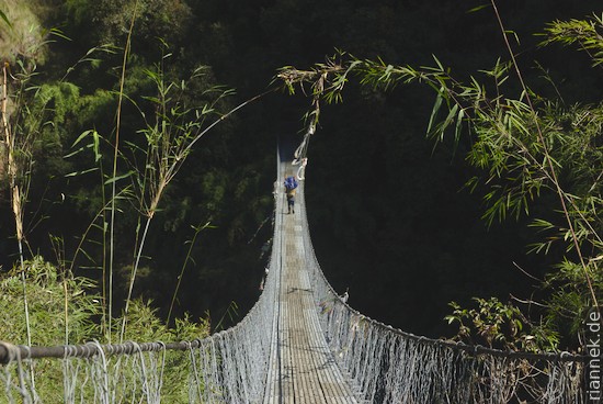 Hängebrücke auf dem Weg ins Langtang-Tal