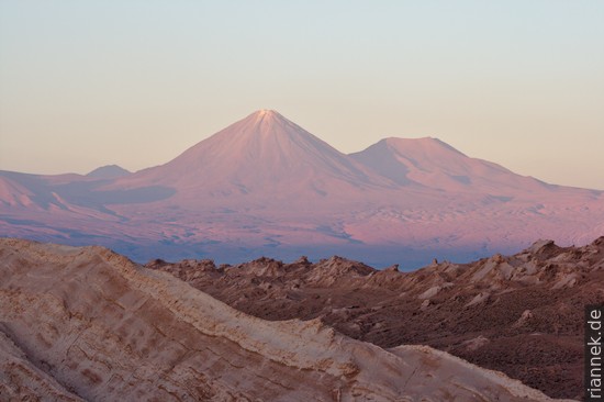 Licancabur vom Valle de la Luna