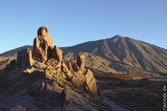 Roques de Garcia with Teide