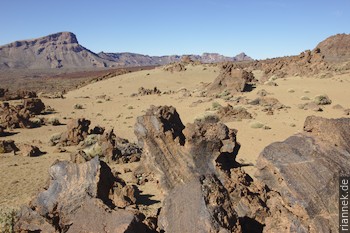 Teilweise mit Bims bedeckter Obsidianstrom (Mirador de San Jose)