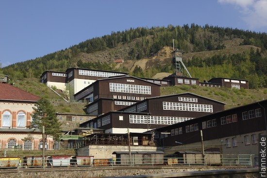 Aufbereitungsanlage und Förderturm am Rammelsberg