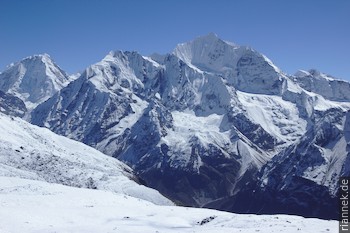 Gangchempo (6387 m) from Tsergo Ri