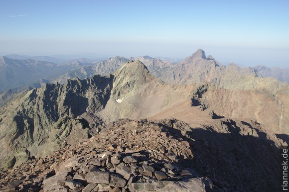 Pointe Eboulis, Blick auf Paglia Orba