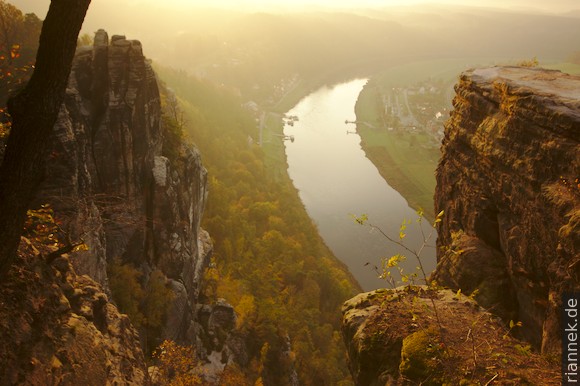 Blick von der Bastei auf die Elbe